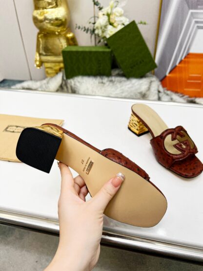 Gucci mid-heel slippers - Image 10