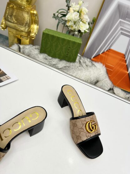 Gucci mid-heel slippers - Image 10