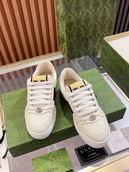 Gucci retro distressed elements, washed retro logo casual shoes on the tongue - Image 9