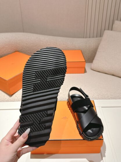 Hermes black comfortable casual style cross sandals with a bottom thickness of 4cm - Image 9