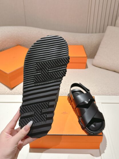 Hermes pure black comfortable casual style cross sandals with a bottom thickness of 4cm - Image 9