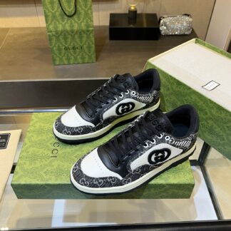 Gucci Early Spring Latest Hot 80 Couples Casual Retro Distressed White Shoes