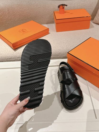 Hermes classic black comfortable casual style cross sandals - Image 9
