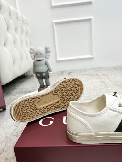 Gucci Lido series distressed casual shoes - Image 8