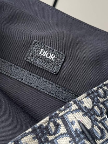 Dior Saddle Backpack - Image 9