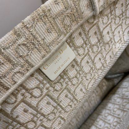 Dior Gold Tote Bag - Image 9