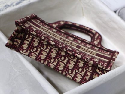 Dior mini book tote bag - Image 9