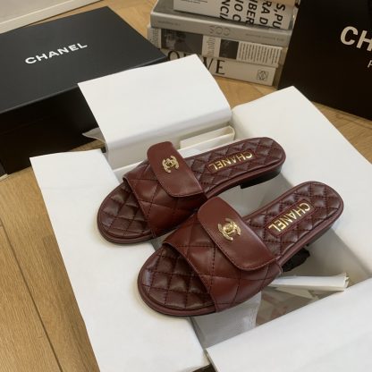 Chanel red versatile slimming slippers - Image 9