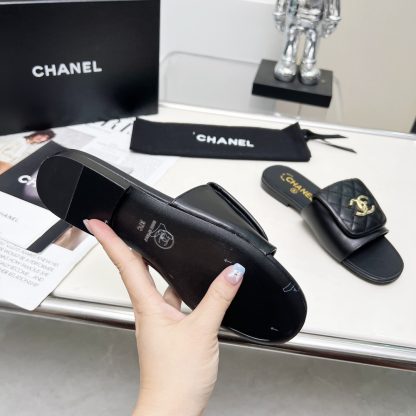Chanel Early Spring Black Full Retro Slippers - Image 9