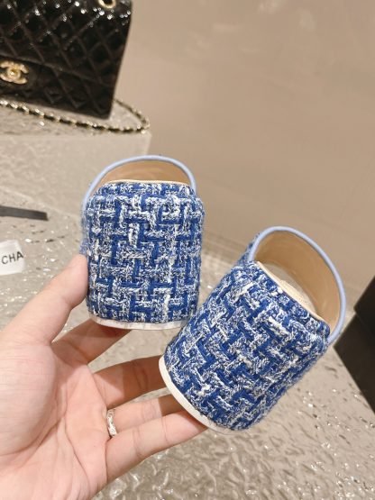 Chanel summer classic blue double c design stylish and comfortable slippers front 3cm back 7cm - Image 9