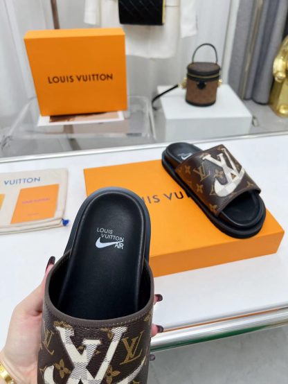 Louis Vuitton luxury trainer sandals - Image 9