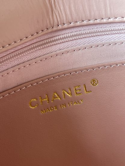 Chanel 23K cowhide wide shoulder strap shoulder bag - Image 9
