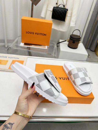 Louis Vuitton luxury trainer sandals - Image 9