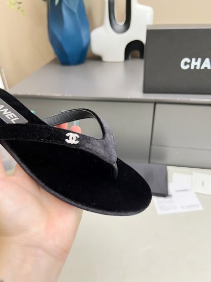 Chanel Spring/Summer Leather Velvet Black Flip-Flops - Image 9