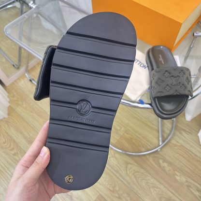 Louis Vuitton Velcro Embossed Slippers - Image 9