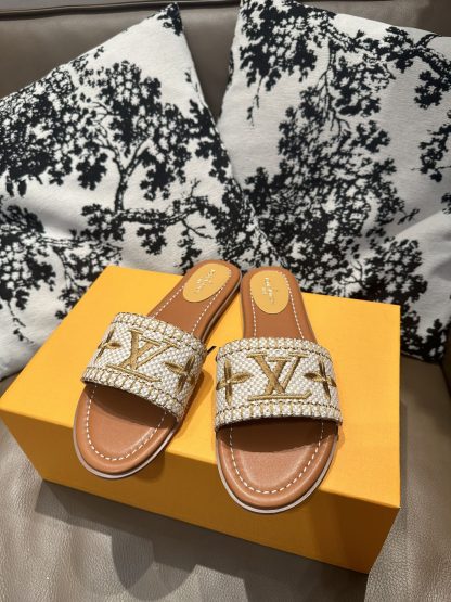 Louis Vuitton New Classic Slippers with Embroidery - Image 9