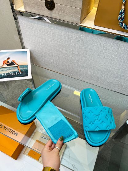 Louis Vuitton Pool Pillow Comfort Slide Sandals - Image 9