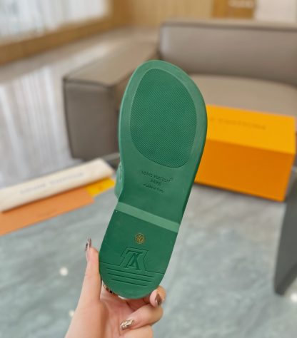 Louis Vuitton embossed grained leather slippers - Image 9