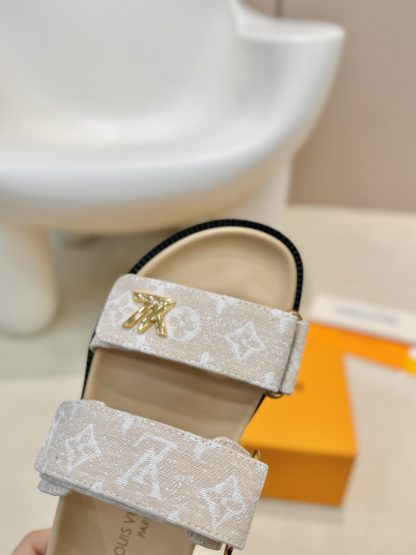 Louis Vuitton SUNSET COMFORT Slides - Image 9