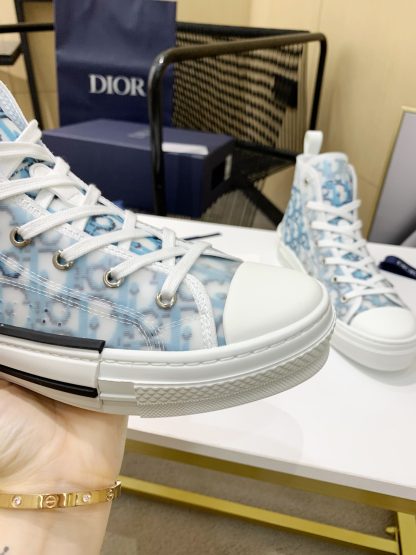 Dior KAWS heavy joint frosted stitching high-top casual shoes - Image 9