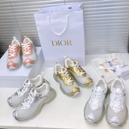 Dior Vibe Classic Sneaker - Image 9