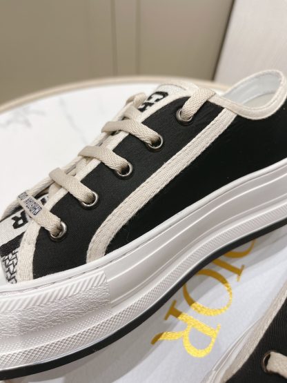 Dior Walkn series old flower embroidery thick-soled canvas shoes - Image 9
