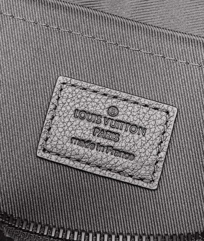 Louis Vuitton Black Leather Embossed POCHETTE VOYAGE SOUPLE Clutch - Image 9