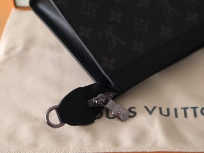 Louis Vuitton Black Flower Alpha Wearable Wallet - Image 9