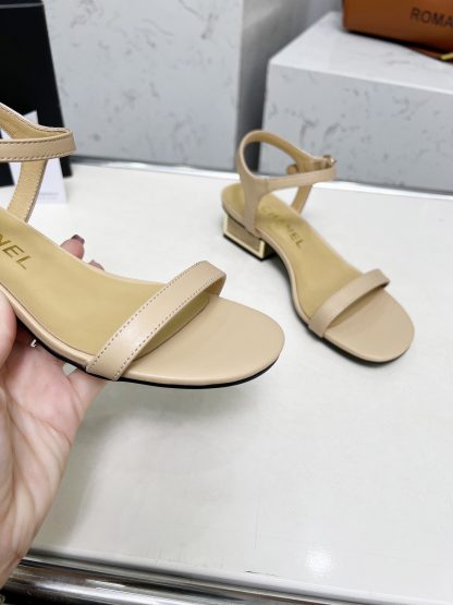 Chanel apricot one-strap gold-plated heel sandals Heel height: 3.5cm - Image 8