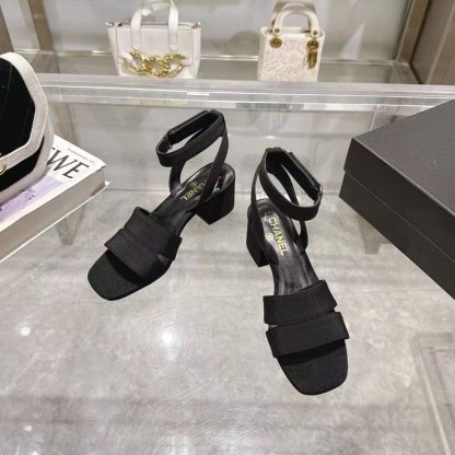 Chanel black spring and summer new classic sandals, heel height 5cm - Image 9