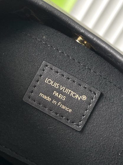 Louis Vuitton The Drop Handbag Underarm - Image 9