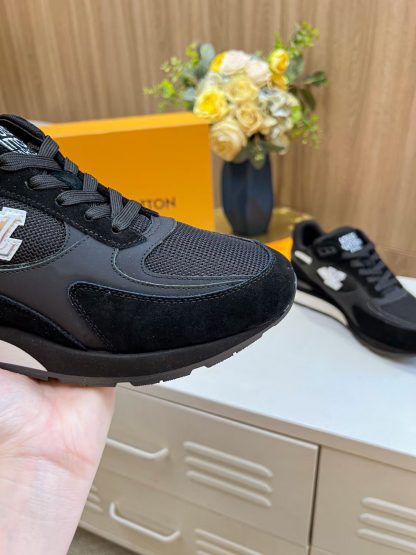 Louis Vuitton breathable diamond mesh sneakers - Image 10