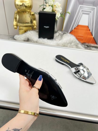 Ysl flat pointed toe fashion slippers - Image 9