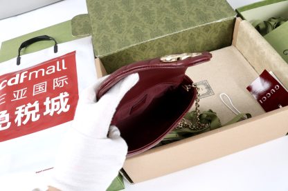 Gucci Marmont Leather Mini Chain Bag - Image 9