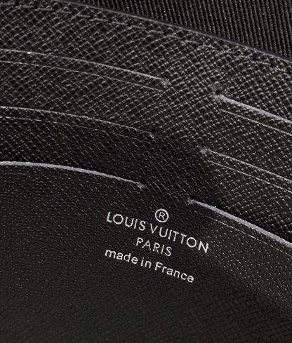 Louis Vuitton Pochette Voyage Medium Handbag - Image 9
