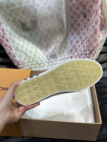 Louis Vuitton men's high-end casual sports shoes - Image 9