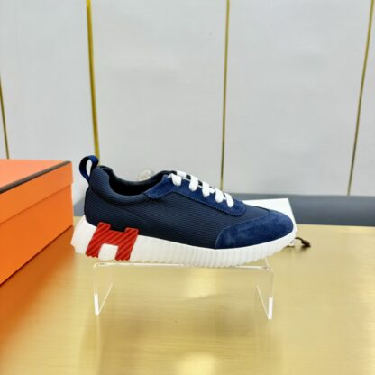 Hermès Spring and Summer Classic Couple Style White and Blue Colorblock Sports Casual Shoes