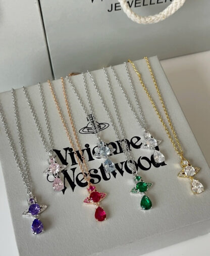 Vivienne Westwood simple and elegant necklace