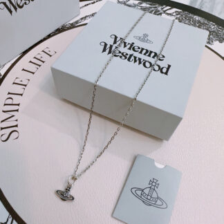 Vivienne Westwood classic large Saturn necklace unisex