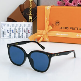LOUIS VUITTON Fashion Sunglasses