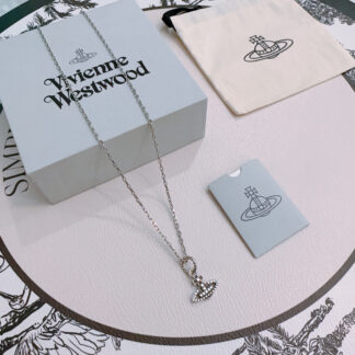 Vivienne Westwood classic large Saturn necklace unisex