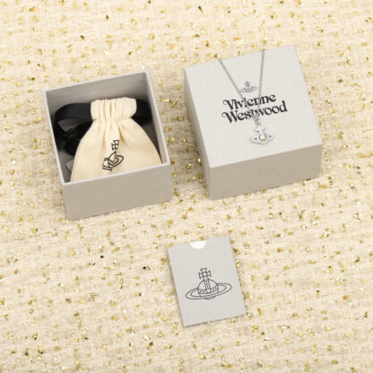 Vivienne Westwood classic shining earth star ring necklace