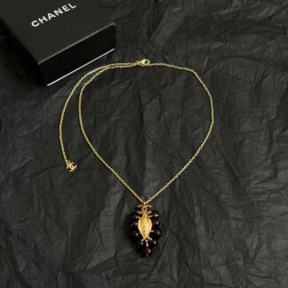 Chanel classic fashion vintage necklace