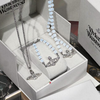 Vivienne Westwood crystal necklace