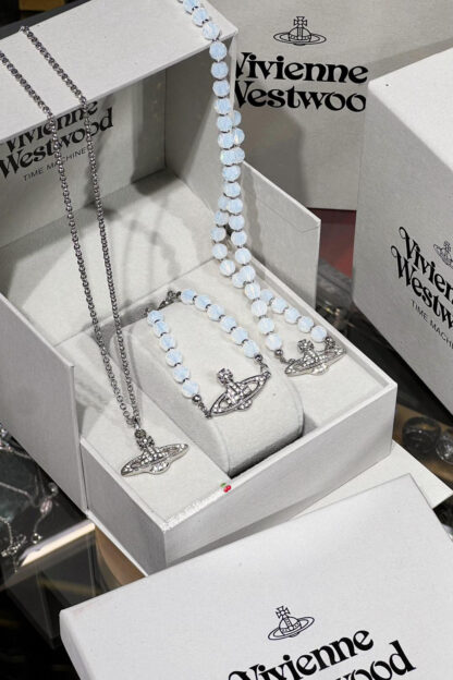 Vivienne Westwood crystal necklace