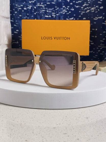LOUIS VUITTON Fashion Sunglasses
