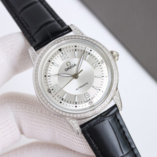 Omega New Butterfly Flight