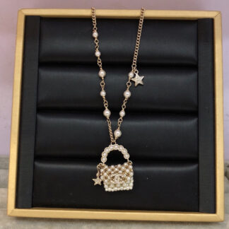 Chanel exquisite bag necklace