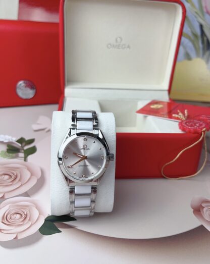 Omega Fashion Quartz Women's Watch