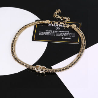 Chanel exquisite simple versatile necklace